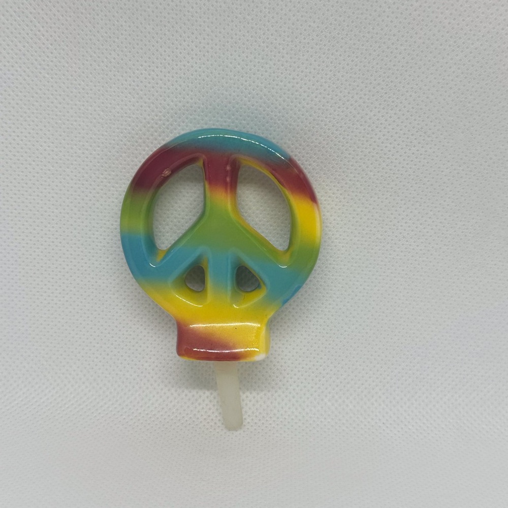 Nora Fleming mini A241 Peace Out